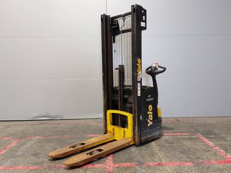 Stoccatori Yale MS12AC - 1