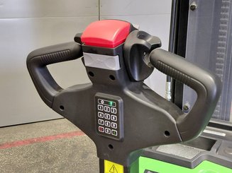 Stoccatori guida in accompagnamento Hangcha CDD16-XT1-SI