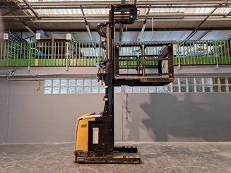 Carrelli commissionatori combinato Caterpillar NOH10N