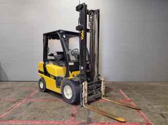 Carrello elevatore frontale a 4 ruote Yale GDP30VX