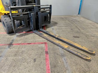 Carrello elevatore frontale a 4 ruote Yale GDP90VX