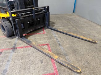 Carrello elevatore frontale a 4 ruote Yale GDP90VX
