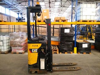 Stoccatori con pedana Caterpillar NSR12N