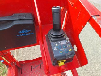 Piattaforma a pantografo Hangcha 80XENS