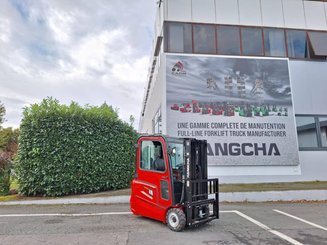 Carrello elevatore frontale a 3 ruote Hangcha A3W18 - 1