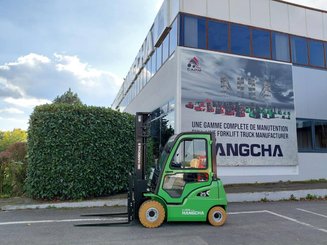 Carrello elevatore frontale a 4 ruote Hangcha XC25i