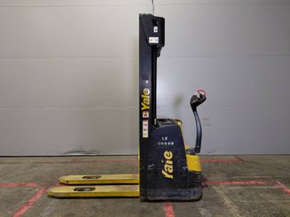 Stoccatori Yale MS12AC - 5