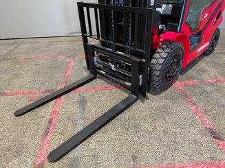 Carrello elevatore frontale a 4 ruote Hangcha XF25D-2 (CPCD25-X2H7F1) - 3
