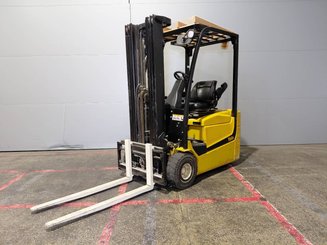 Carrelli elevatori elettrici Yale ERP13-15VC - 1