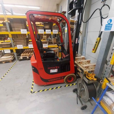 Carrello elevatore frontale a 3 ruote Mariotti Mycros 13 rwd - 1