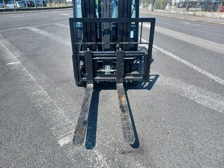 Carrello elevatore frontale a 3 ruote Hangcha A3W18 - 6