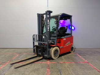 Carrello elevatore frontale a 4 ruote Heli CPD25GD2 - 1