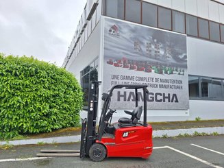 Carrello elevatore frontale a 3 ruote Hangcha A3W18 - 2
