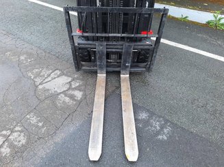 Carrello elevatore frontale a 3 ruote Hangcha A3W18 - 12