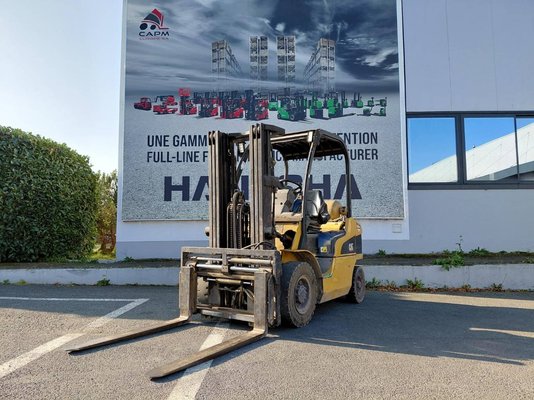 Carrello elevatore frontale a 4 ruote Caterpillar GP20N - 1