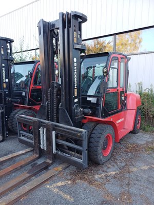 Carrello elevatore frontale a 4 ruote Hangcha XF70D - 1