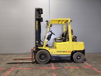 Carrello elevatore frontale a 4 ruote Hyster H3.20XML