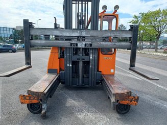 Carrello elevatore laterale multidirezionale Hubtex DQ40G