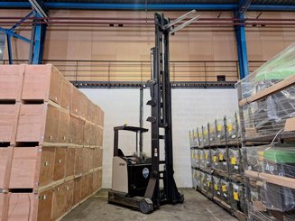 Carrelli retrattili Crown ESR 5260