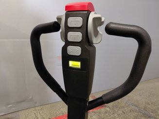 Stoccatori guida in accompagnamento Hangcha CDD15-A2MC2-ISZ - 6
