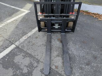 Carrello elevatore frontale a 3 ruote Hangcha A3W15 ( CPDS15-AC8G )