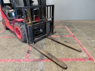 Carrello elevatore frontale a 4 ruote Hangcha XF35D-2