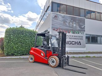 Carrello elevatore frontale a 4 ruote Hangcha A4W50-E