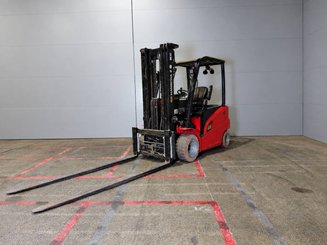Carrello elevatore frontale a 4 ruote Hangcha A4W35