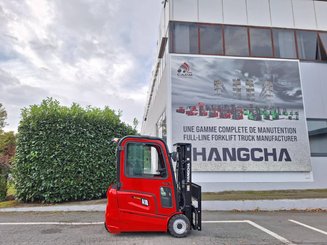Carrello elevatore frontale a 3 ruote Hangcha A3W18