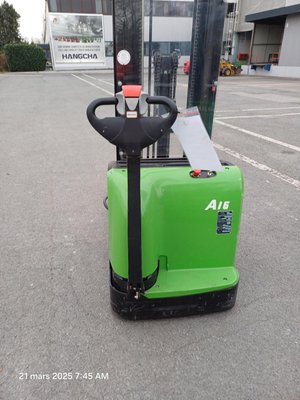 Stoccatori guida in accompagnamento Hangcha CDD16-AC1-LI - 1