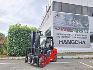 Carrello elevatore frontale a 4 ruote Hangcha XF35G
