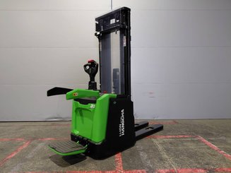 Stoccatori con piattaforma Hangcha CDD20-XT1S-Si
