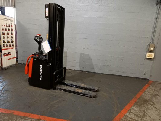 Stoccatori con piattaforma Hangcha CDD20 AZ3S - 1