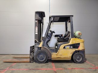Carrello elevatore frontale a 4 ruote Caterpillar GP25NTD - 4