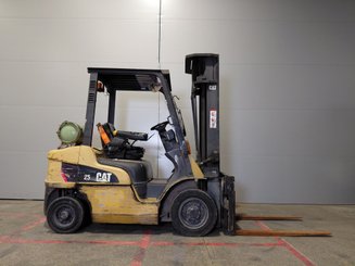 Carrello elevatore frontale a 4 ruote Caterpillar GP25NTD - 5
