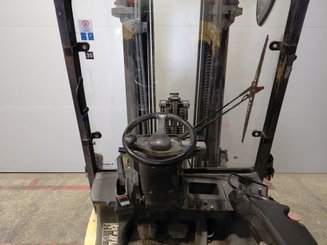 Carrello elevatore frontale a 4 ruote Caterpillar GP25NTD - 8