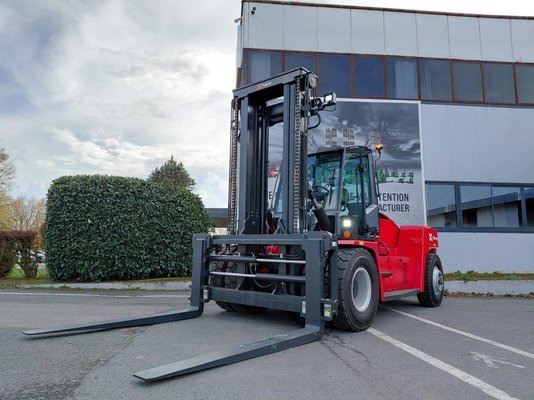 Carrello elevatore frontale a 4 ruote Kalmar DCG160-12T - 1