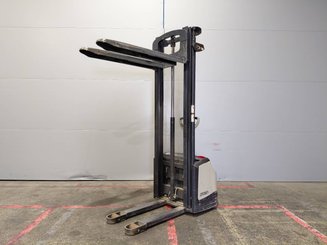 Stoccatori guida in accompagnamento Crown WF3000