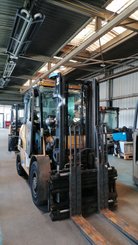 Carrello elevatore frontale a 4 ruote Caterpillar DP40N