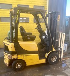 Carrello elevatore frontale a 4 ruote Yale GLP18VX