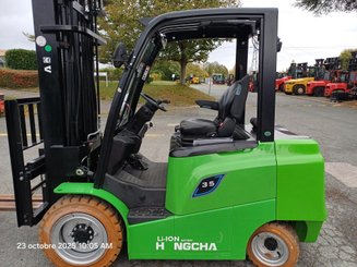 Carrello elevatore frontale a 4 ruote Hangcha AE35-I