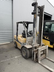 Carrello elevatore frontale a 4 ruote Yale GDP35VX - 1