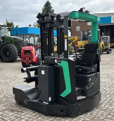 Carrelli retrattili multidirezionali - RBM25N2