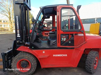 Carrello elevatore frontale a 4 ruote Hangcha XF70D