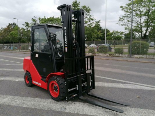 Carrello elevatore frontale a 4 ruote - XF35D