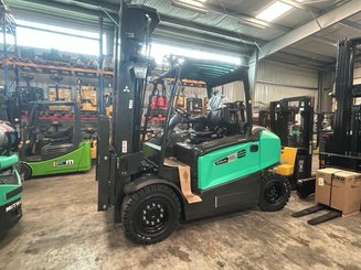 Carrello elevatore frontale a 4 ruote Mitsubishi FB55NH