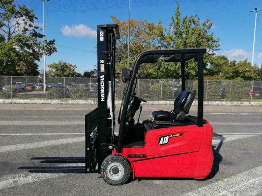 Carrello elevatore frontale a 3 ruote Hangcha A3W18 - 1