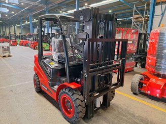 Carrello elevatore frontale a 4 ruote Hangcha XF30D-2