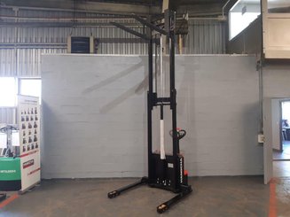 Carrello stoccatore a razze larghe Hangcha CTD15-A2MC2-ISZ - 8