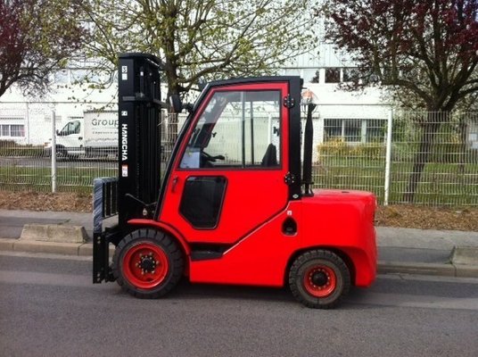 Carrello elevatore frontale a 4 ruote - XF35D